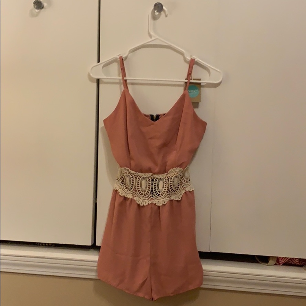Rue 21 romper!